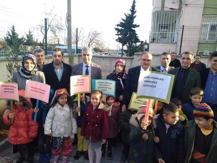 Her öğrenci için bir fidan dikildi G2