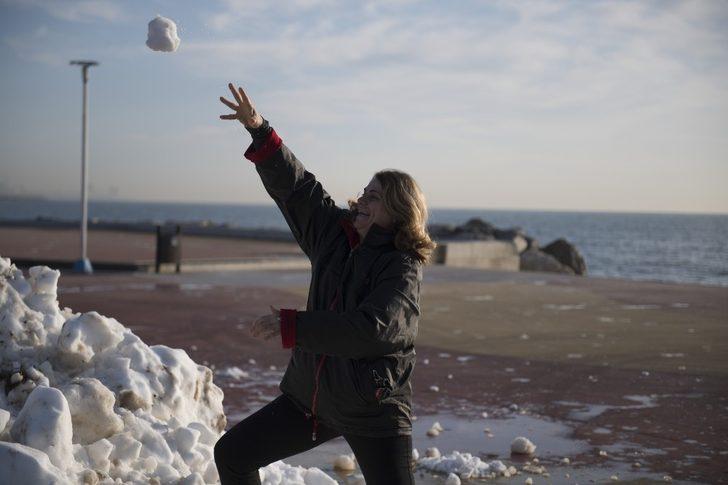 Büyükşehir Belediyesinden Mersinlilere kar sürprizi G2