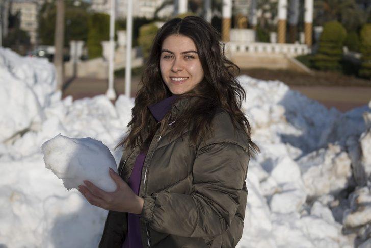 Büyükşehir Belediyesinden Mersinlilere kar sürprizi G3