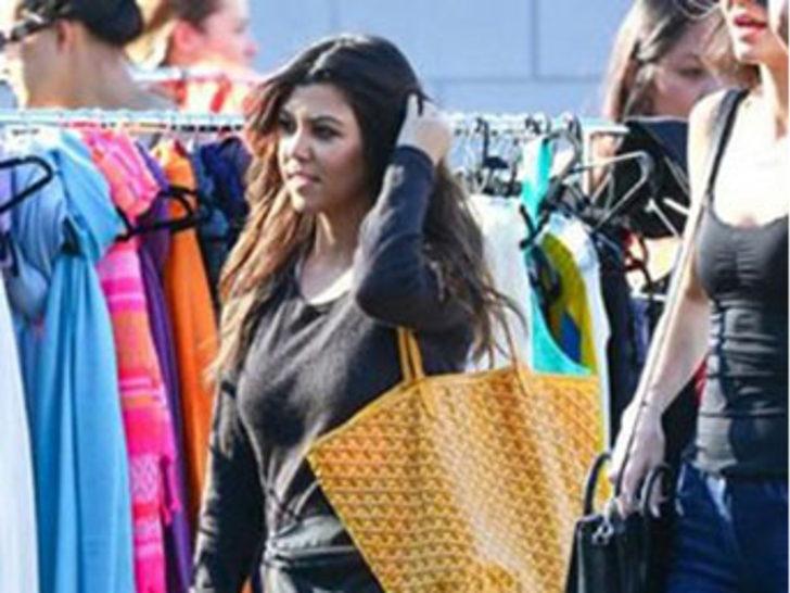 Kullanılmış iç çamaşırlarını satışa sundular G3