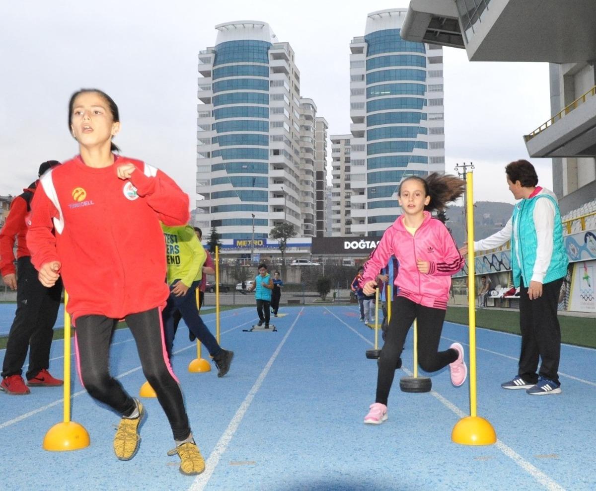 Ders zili sustu, şimdi spor zamanı