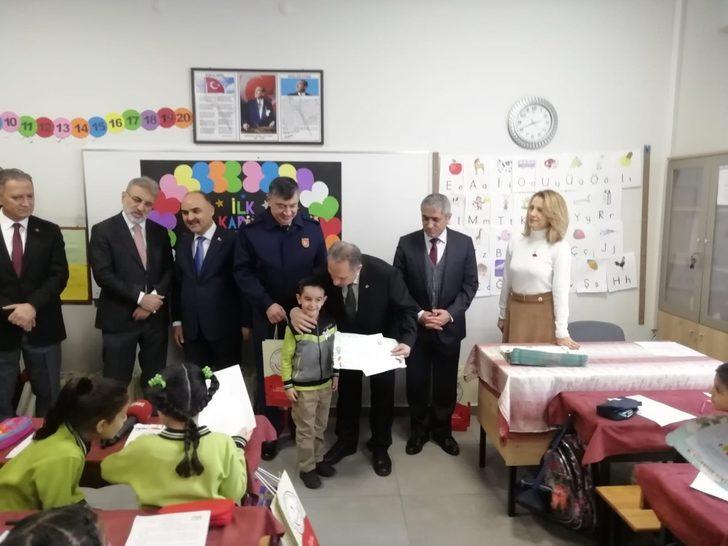 Kayseri’de 308 bin 35 öğrenci karnelerini aldı G5