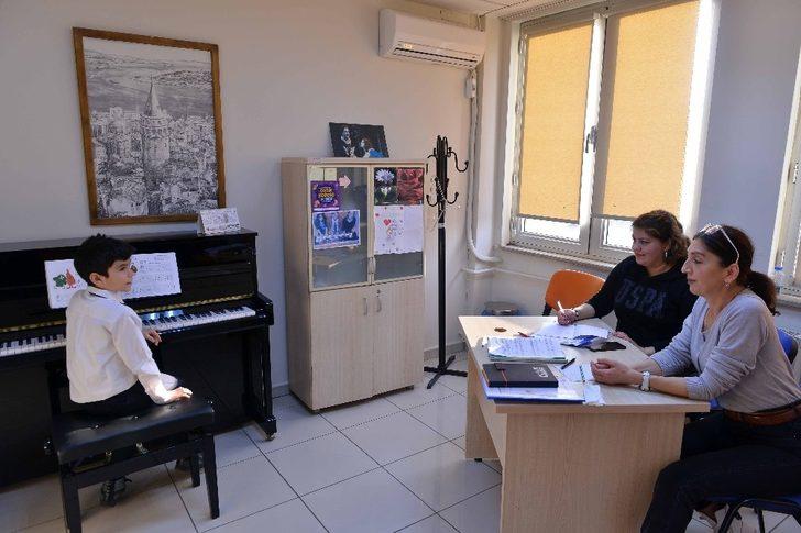 Büyükşehir Konservatuvarı’nda sınav heyecanı yaşandı G2