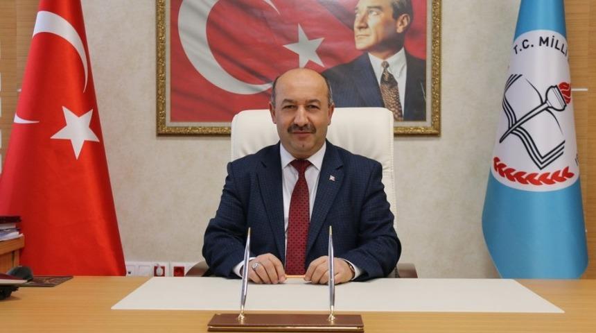 M&uuml;d&uuml;r Hasan Başyiğit: "&Ccedil;ocuğunuzla yapıcı ve g&uuml;ven esasına dayalı iletişim &ccedil;ok &ouml;nemli"