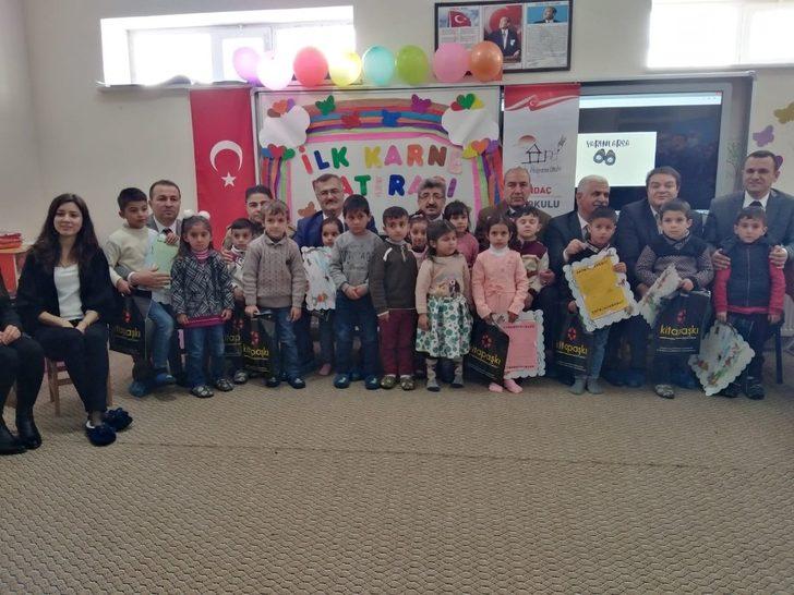 Van’da 310 bin öğrenci karnelerini aldı G3