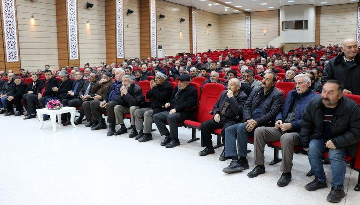 Erzincan çiftçisi 2020 yılında uygulanması planlanan sulama suyu zammına tepki gösterdi G4