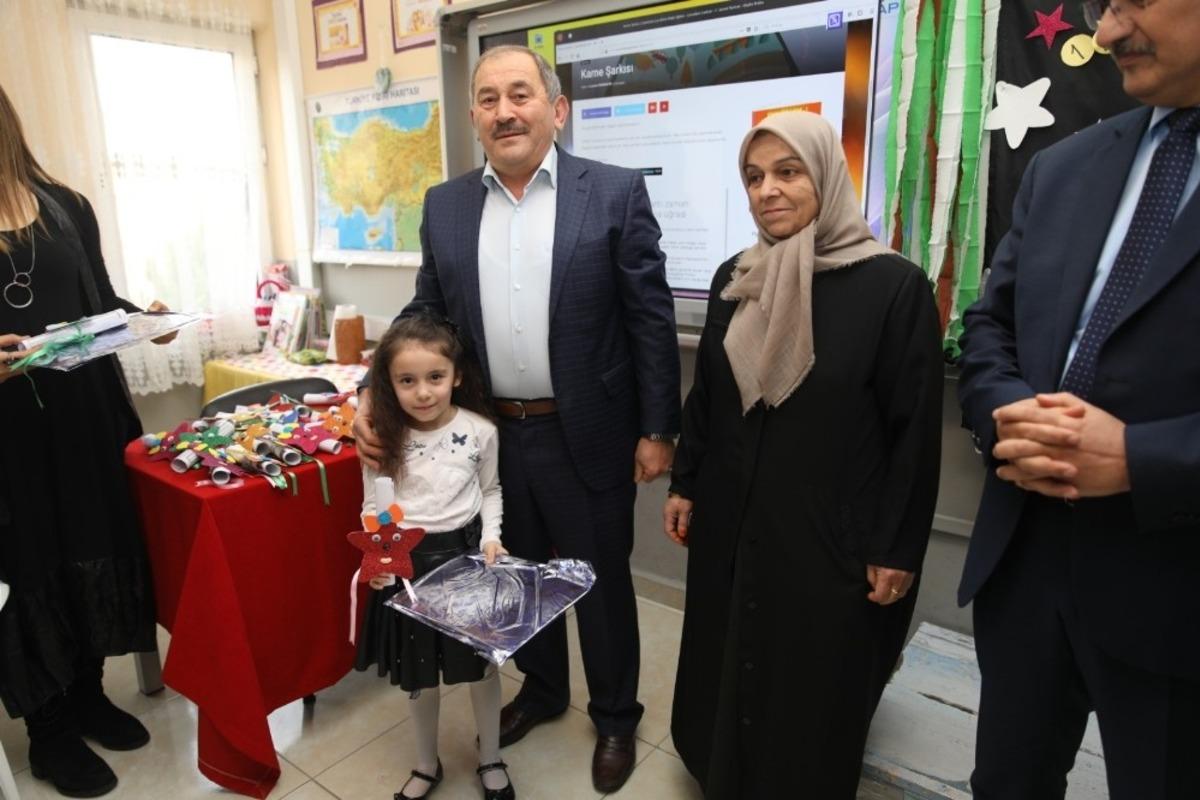 Karneler şehit annesi ve babasından