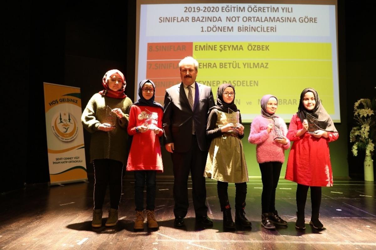 Başkan Palancıoğlu &ouml;ğrencilerin yarıyıl heyecanına ortak oldu