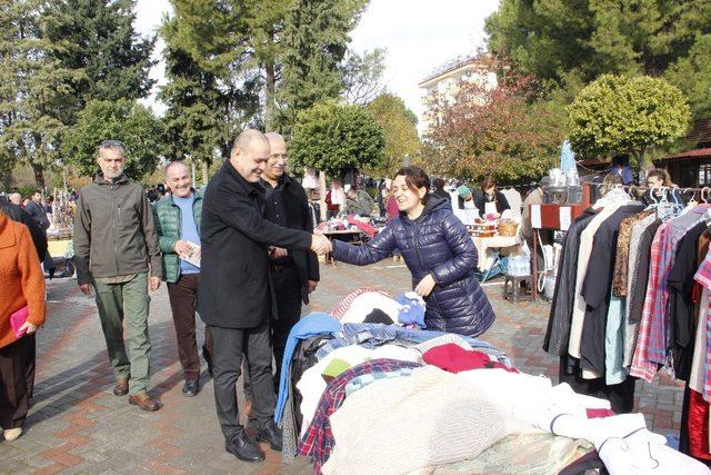 Ortaca’da ikinci el pazarı ilgi gördü