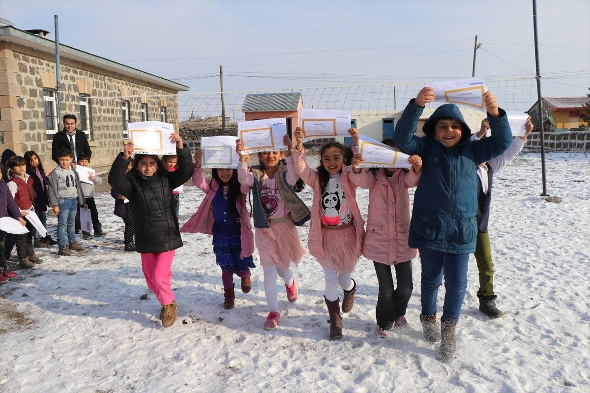 Doğu Anadolu'da karne heyecanı