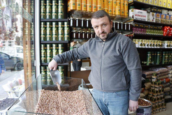 Fıstık fiyatları altınla yarışıyor! Kilogramı iç piyasada 100, dış piyasada ise 180 lira G1