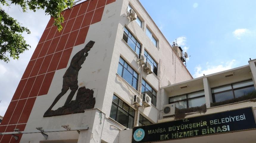 B&uuml;y&uuml;kşehirin eski binasındaki vezne taşındı