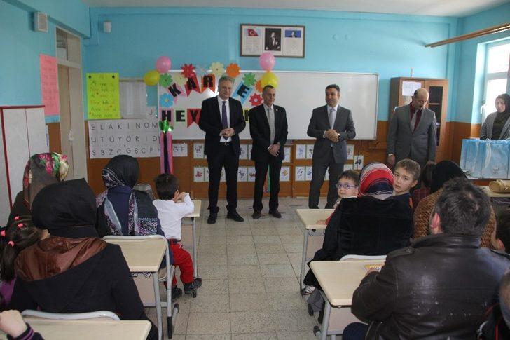 Bayburt’ta 15 bin öğrenci karne heyecanı yaşadı G2