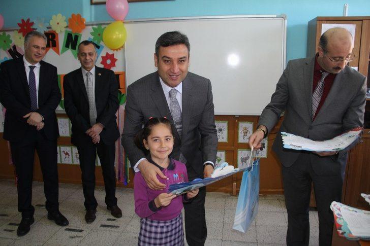 Bayburt’ta 15 bin öğrenci karne heyecanı yaşadı G3