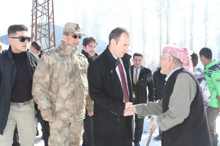 Kaymakam Güven’in köy ziyaretleri G3