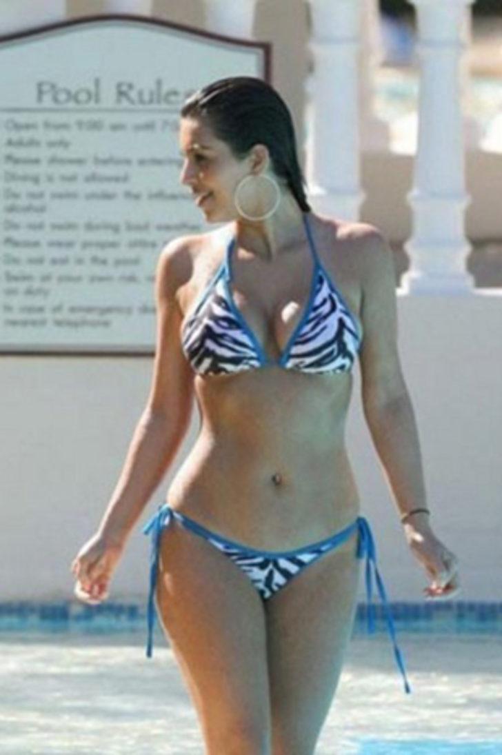 Ünlü yıldızın üç göğüs ucu var G5