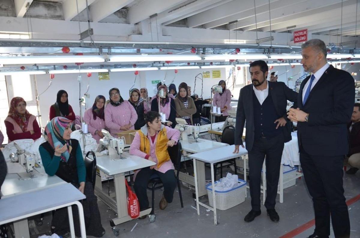 Başkan Bi&ccedil;er, tekstil &ccedil;alışanlarıyla buluştu