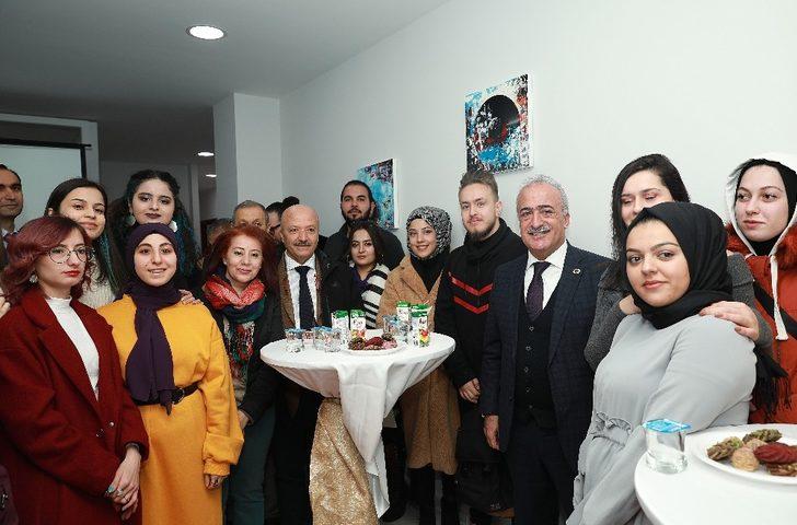 Giy-çık atölyesi açıldı G4