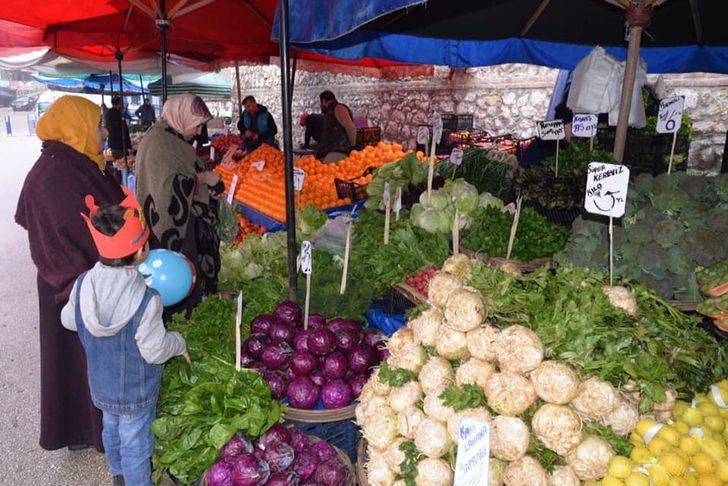 Bilecik’te semt pazarları kuruldu G2