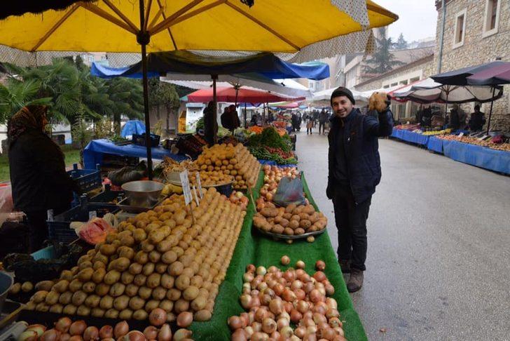 Bilecik’te semt pazarları kuruldu G3