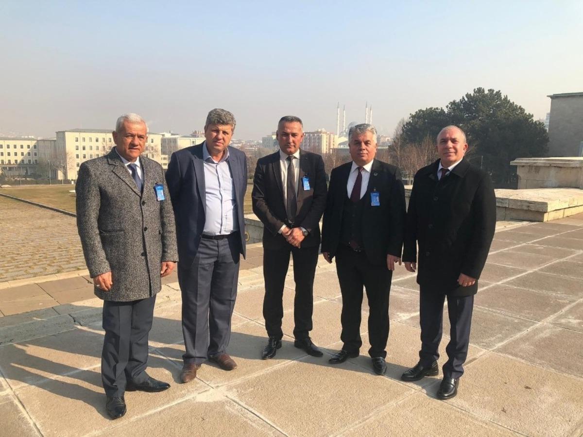 Manisa&rsquo;daki &ccedil;ift&ccedil;i sorunları Ankara&rsquo;ya iletildi