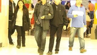 Adnan Şenses çapkınlık turunda