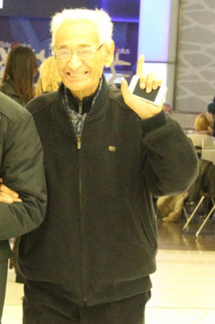 Adnan Şenses çapkınlık turunda G3