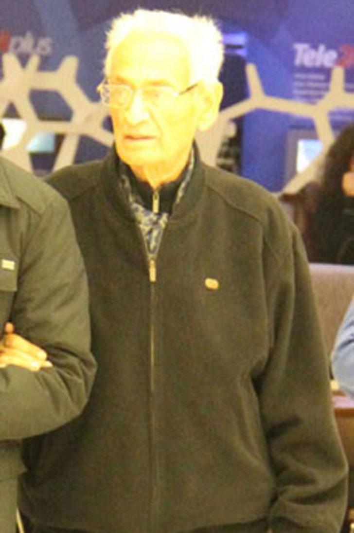 Adnan Şenses çapkınlık turunda G5