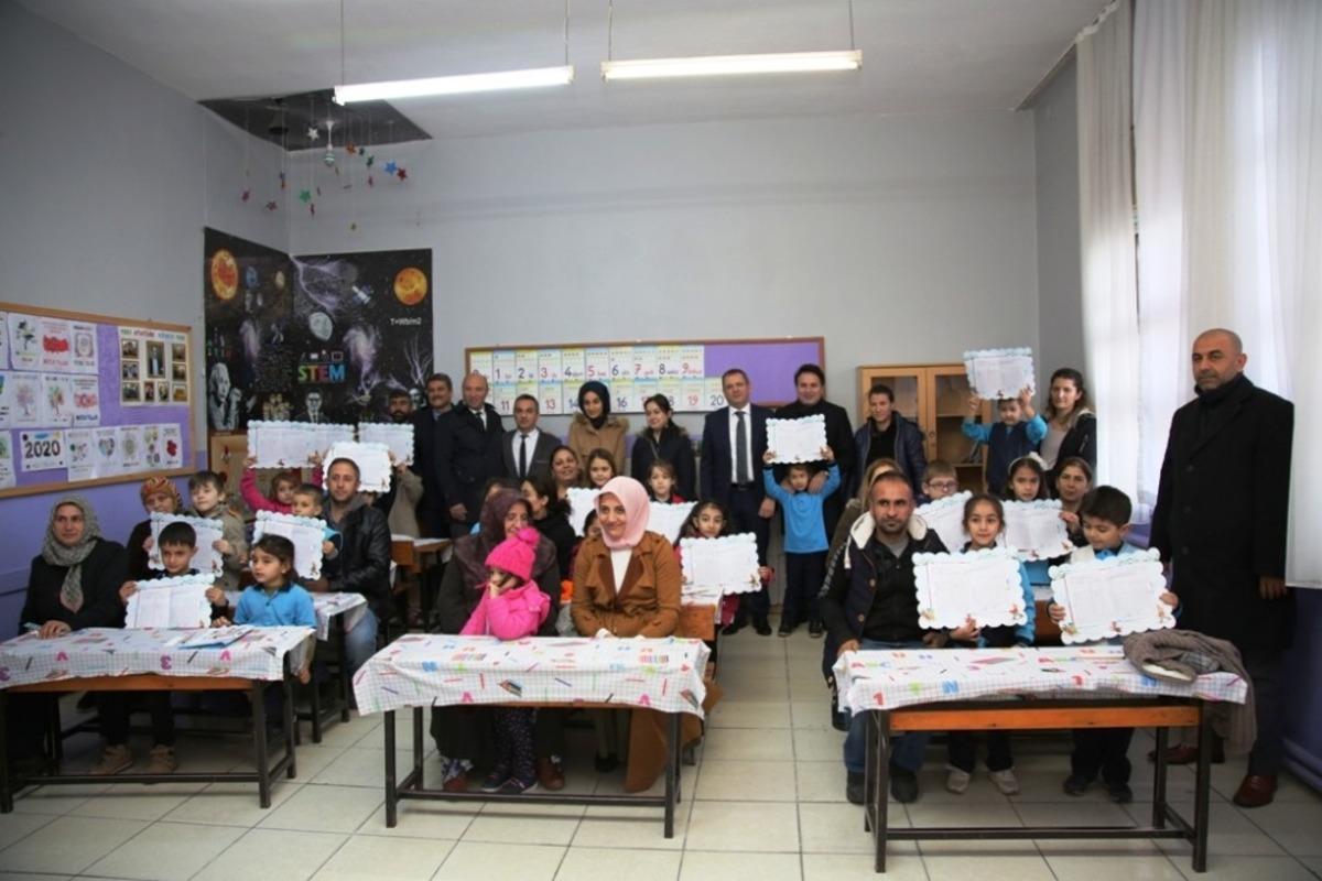 Ayvalık&rsquo;ta s&ouml;mestre karnesi heyecanı