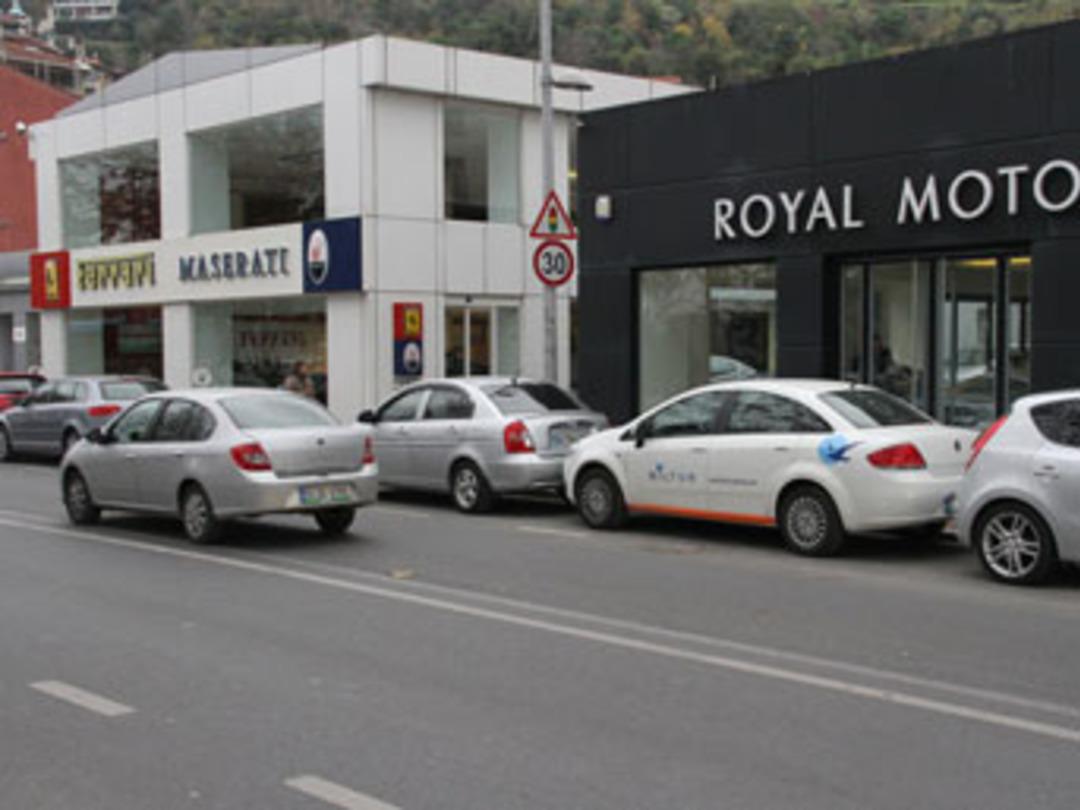 Fiat ile geldi, Maserati baktı