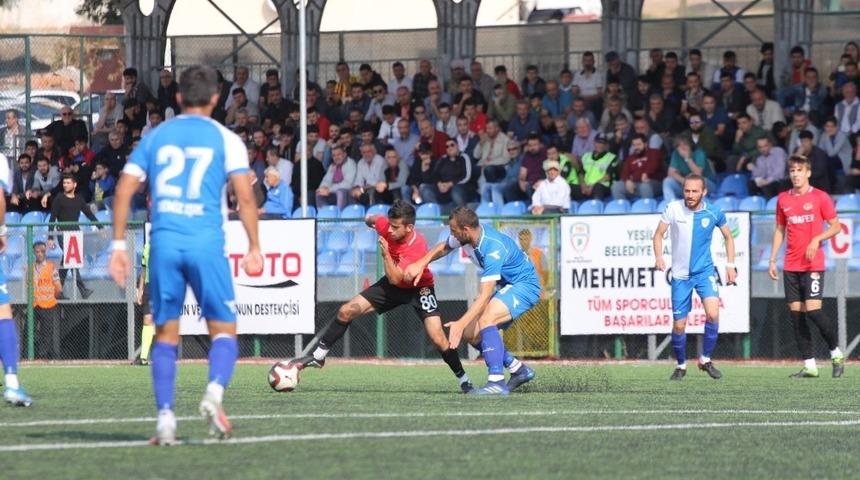 Yeşilyurt Belediyespor&rsquo;dan &ouml;ğrencilere karne hediyesi