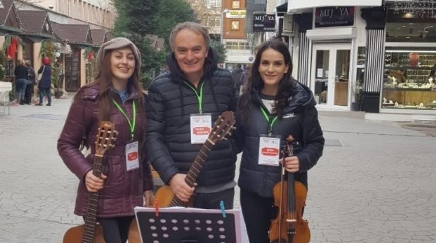 İzmit&rsquo;te Mavi Yeşil Sokak Etkinlikleri başladı