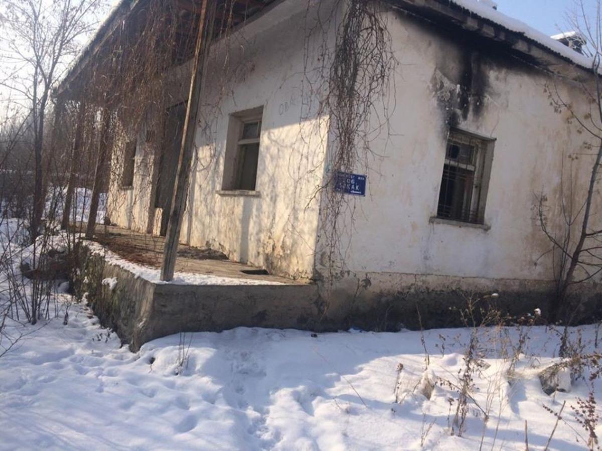 Bulanık&rsquo;taki metruk binaların yıkımına başlandı