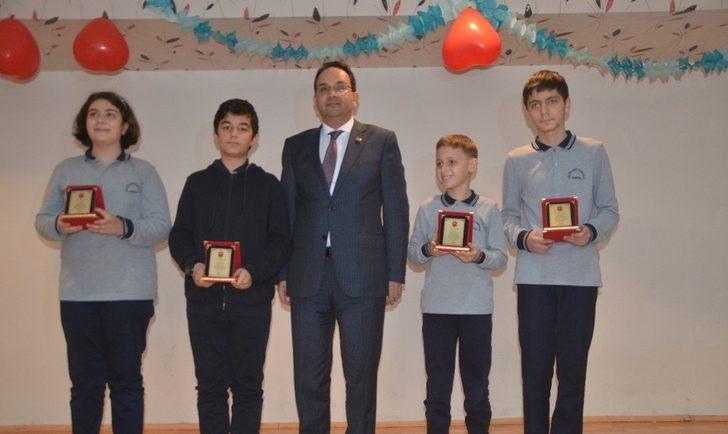 Bafra’da 24 bin öğrenci karnelerini aldı G3