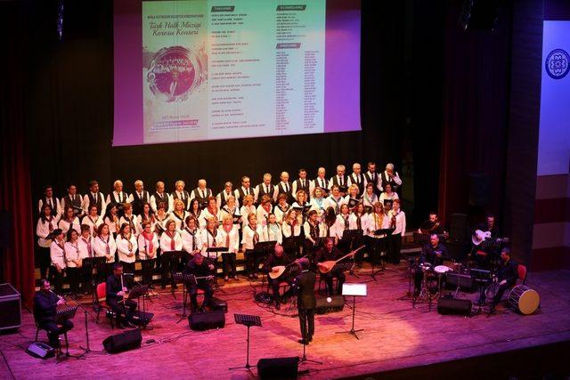 Büyükşehir’den Türk Halk Müziği Korosu konseri