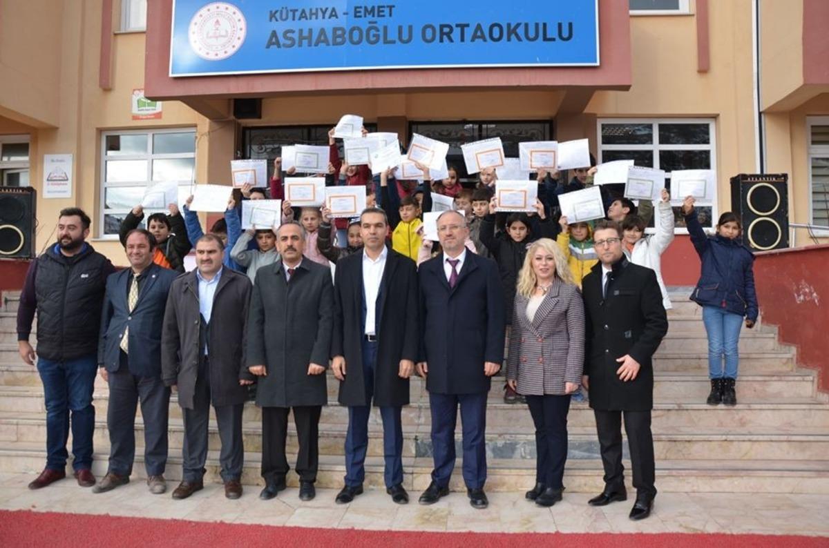 Emet&rsquo;te okullara robotik kodlama ve yabancı dil at&ouml;lyeleri m&uuml;jdesi