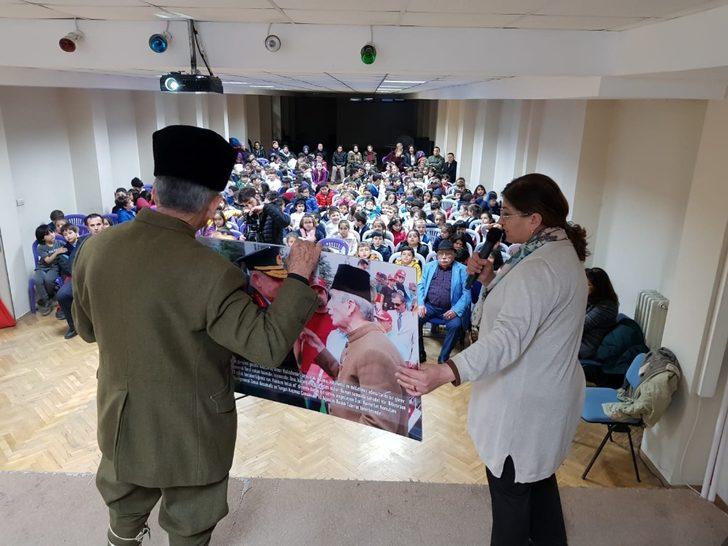 Çanakkale Gazisi Kaçmaz’ın oğlu öğrencilerle buluştu G3