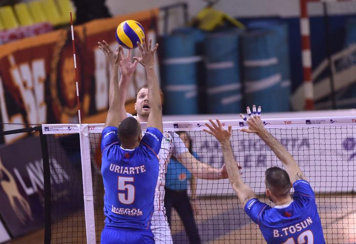 İnegöl Belediyespor - Galatasaray HDI Sigorta: 3-0 G2