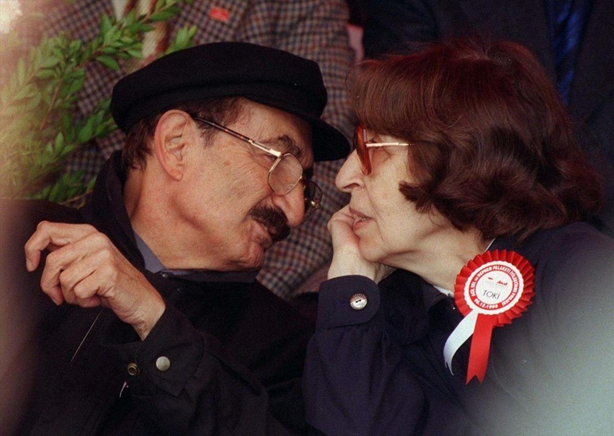 Kolejde başlayan aşk hi&ccedil; bitmedi! İşte Rahşan Ecevit'in en b&uuml;y&uuml;k arzusu...