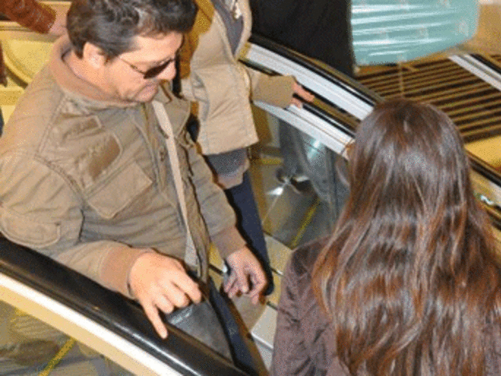 İlker Aksum'dan çantalı kamuflaj G2