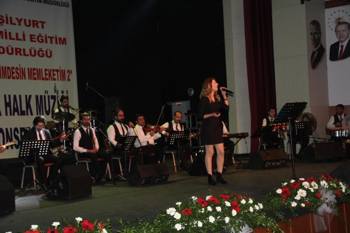 &Ouml;ğretmenler Korosu konseri ilgi g&ouml;rd&uuml;