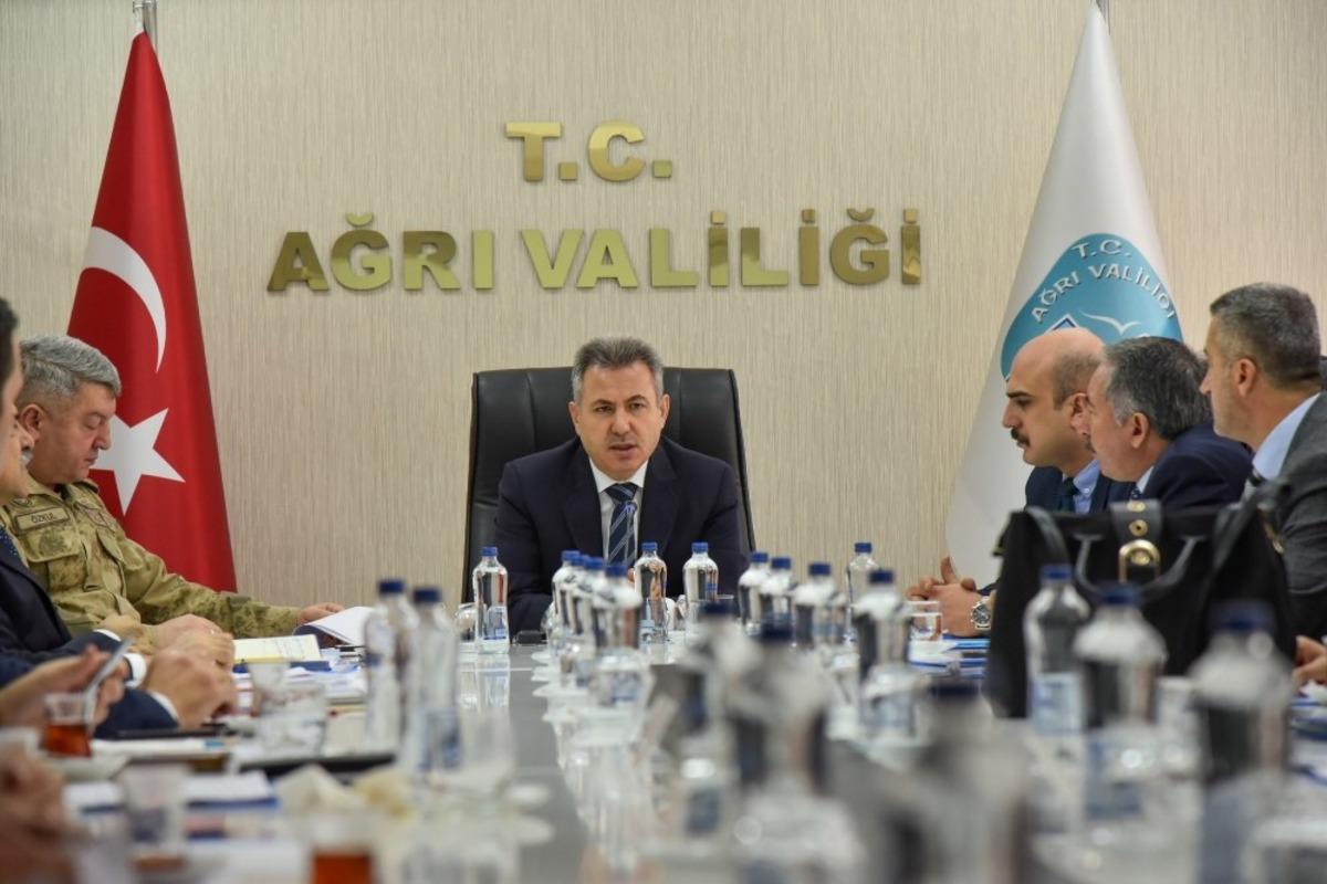 Ağrı&rsquo;da Bağımlılıkla M&uuml;cadele İl Değerlendirme Toplantısı Yapıldı