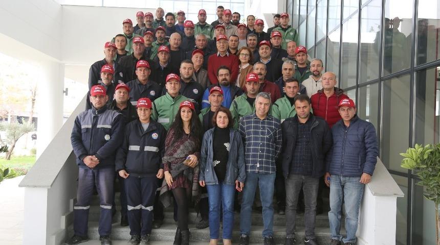 Tarhan: &ldquo;Mezitli&rsquo;de asgari &uuml;cret 2 bin 600 liranın da &uuml;zerine &ccedil;ıkacak&rdquo;