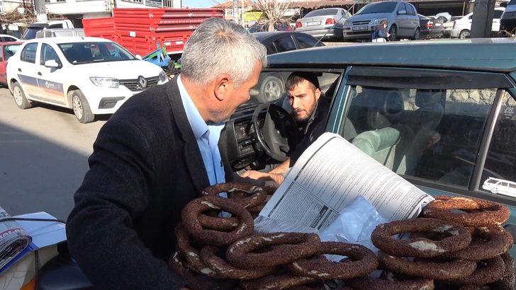 Satışları yüzde 80 arttı! Müziğin sesini duyan simit almaya koşuyor G5