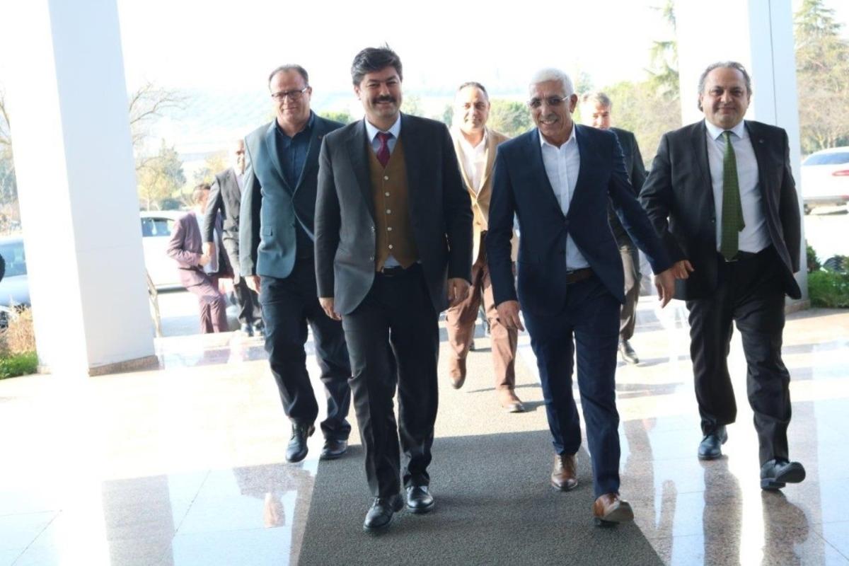 Genel M&uuml;d&uuml;r Erkan: "Marmarabirlik kooperatif&ccedil;iliğin &ouml;rnek kuruluşudur"