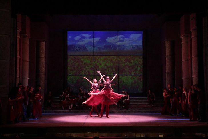 MDOB, ‘Carmina Burana’yı koreografik sahne kantatı formunda sahneleyecek G4