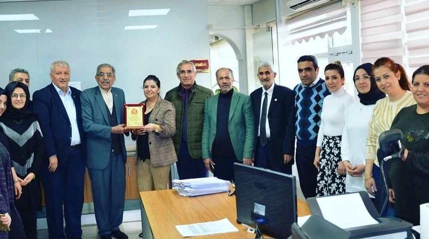 Muhtarlardan,  Yeşilyurt SYDV’ye teşekkür plaketi