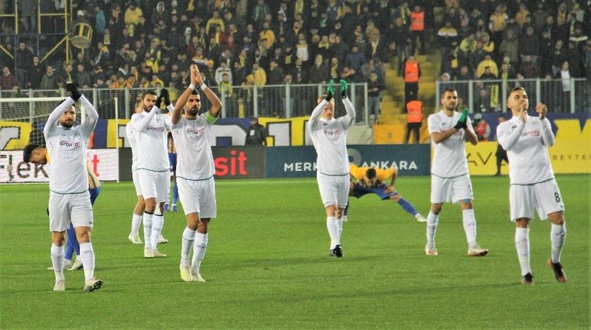 Konyaspor 11 hafta sonra 3 puana kavuştu