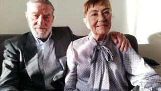 Usta oyuncu Ahmet Mekin hastanedeki eşinin başından ayrılmıyor