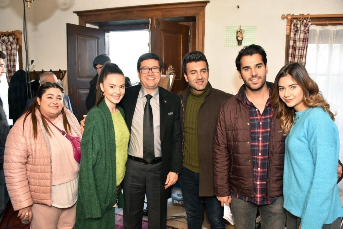 Saylak, &lsquo;Kalk Gidelim&rsquo; dizi setini ziyaret etti